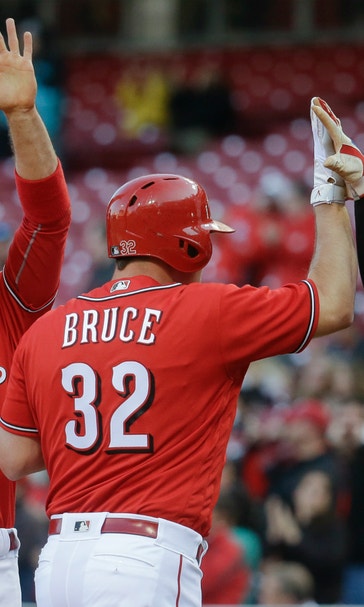 Reds beat Brewers 9-5 behind Simon and Redlegs' home runs